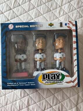 Upper Deck PlayMakers Yankees Special Edition 3-Pack Bobbleheads